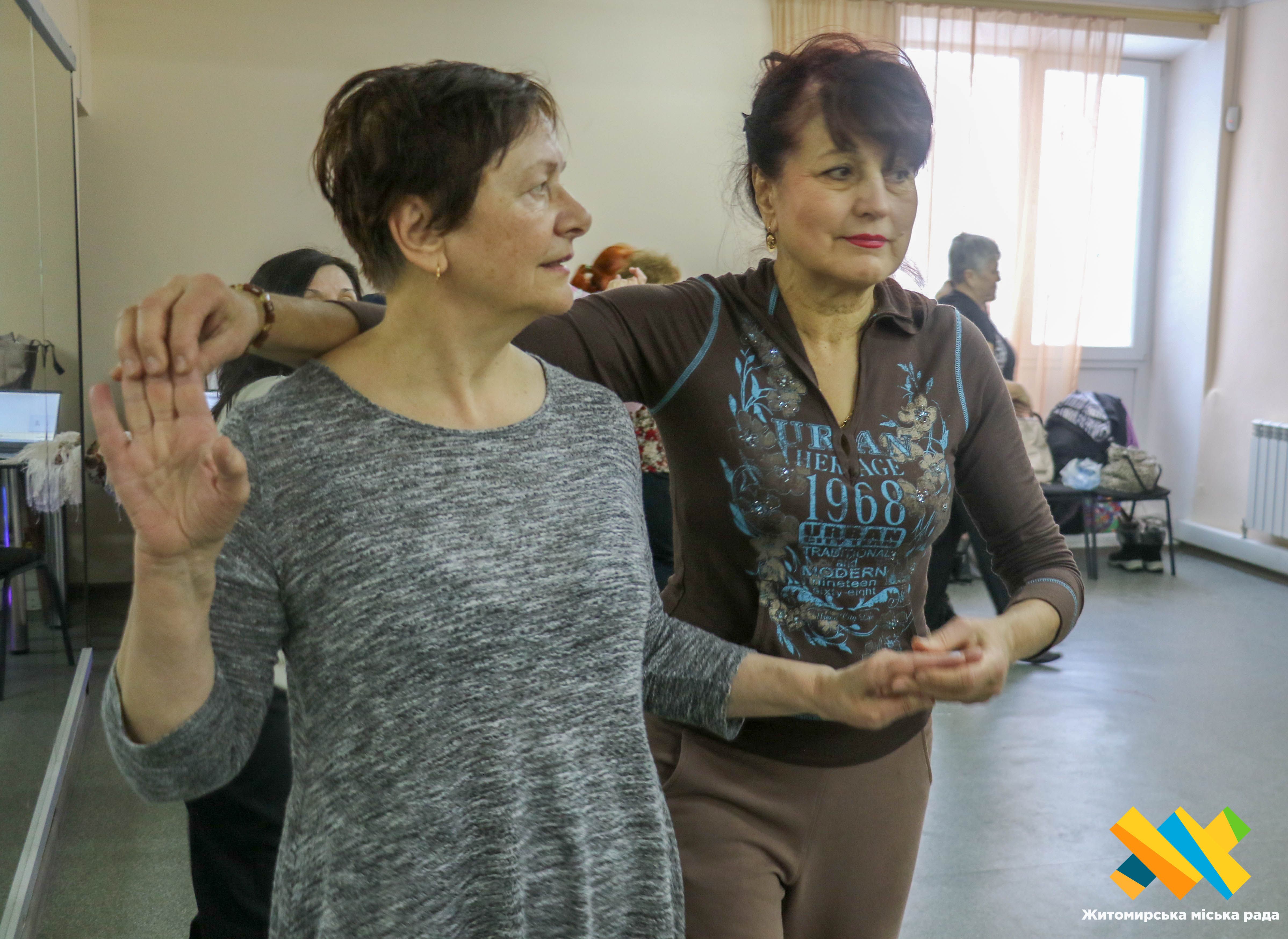 У Житомирі 10 років діє танцювальний клуб &laquo;Ретро&raquo; для людей  поважного віку