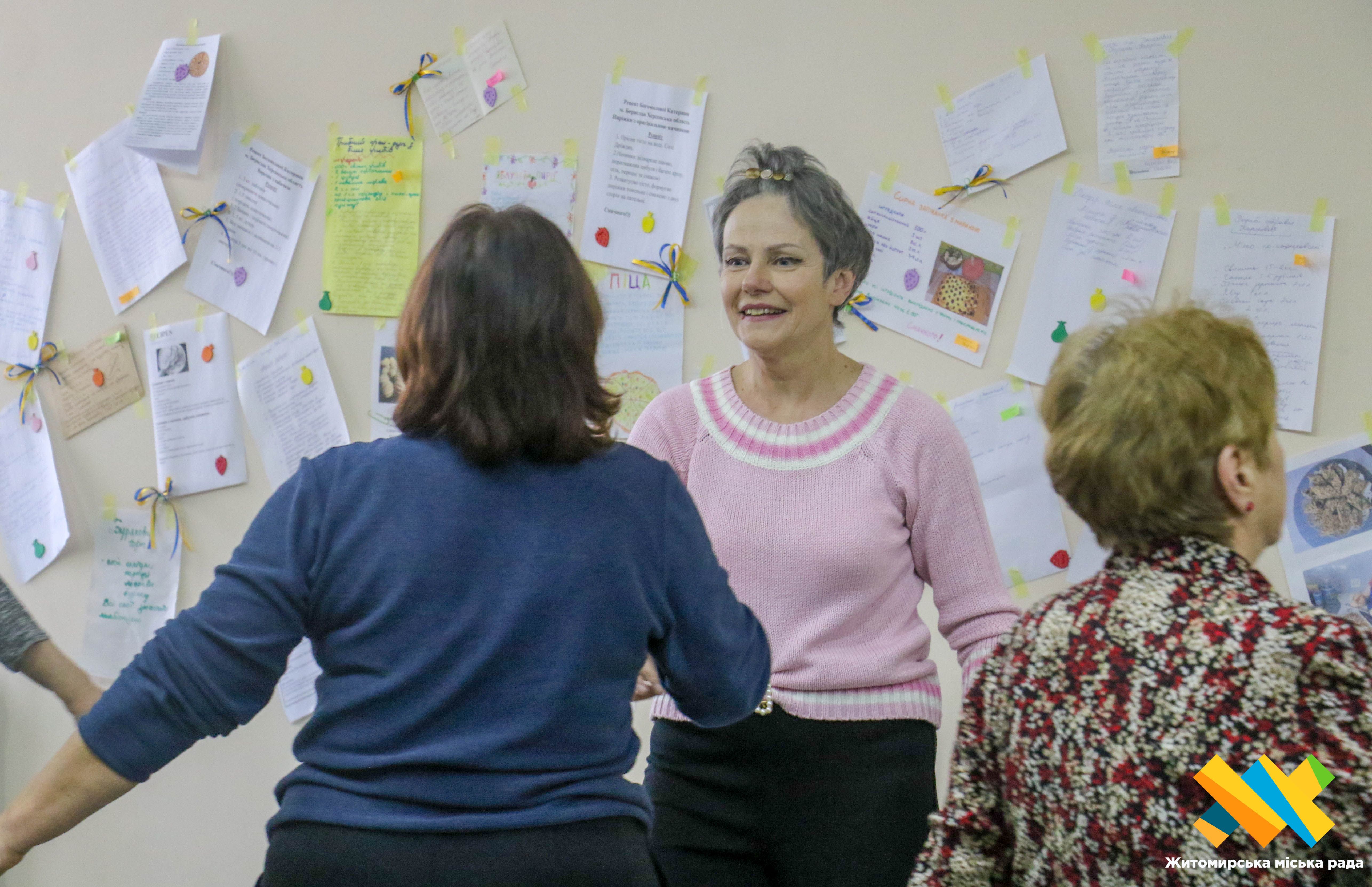 У Житомирі 10 років діє танцювальний клуб &laquo;Ретро&raquo; для людей  поважного віку